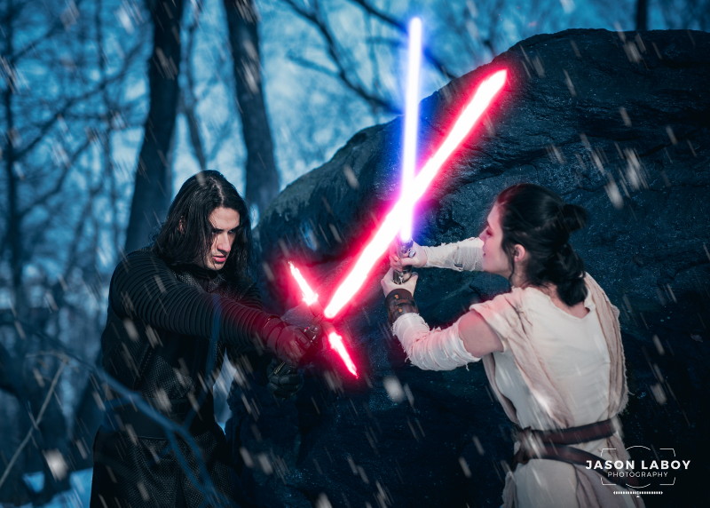 Illustration for article titled Absolutely Perfect Force Awakens Cosplay